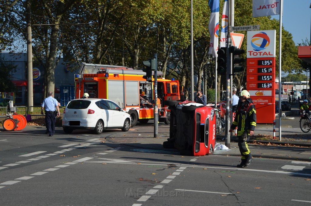 VU Koeln Ehrenfeld Vogelsangerstr Melatenguertel P6035.JPG